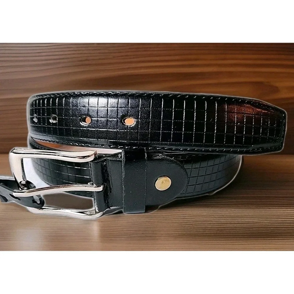 New Men's 2XL 46/48 Black Grid Pattern Modern Leather Belt  Silver Buckle NWT